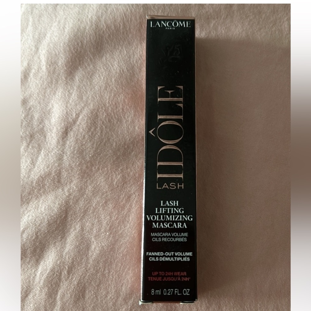 Lash Idôle Lash-Lifting & Volumizing Mascara in Glossy Black.. NIB.. nev…